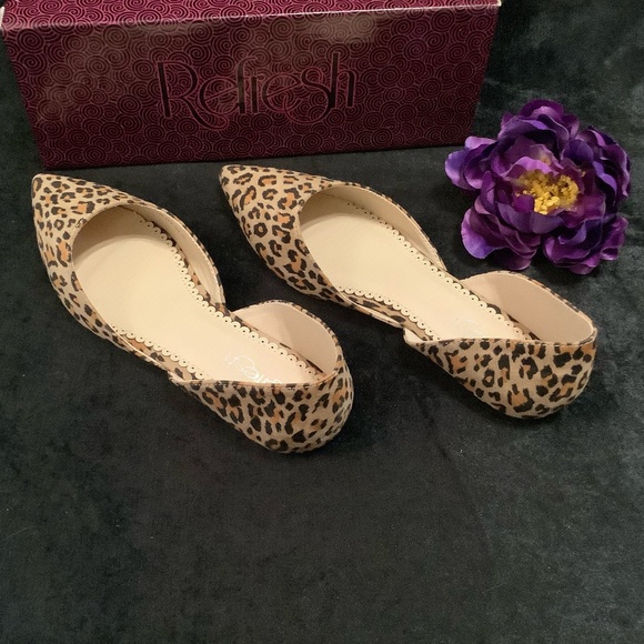 Refresh Leopard Animal Print Flats NIB - Picture 3 of 12